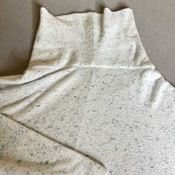 Anthropologie Postmark Lassen Cowl Neck Sweater Size S - Picture 14 of 15